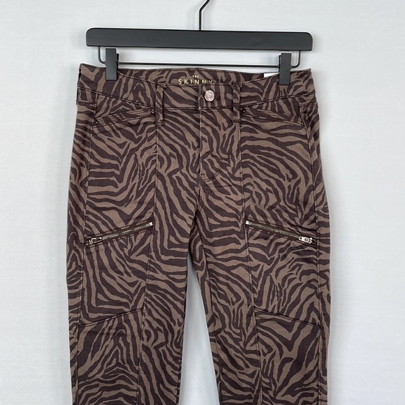 NWT WHBM Mid rise Zebra Skinny Crop Jeans Size 2 - Picture 16 of 16